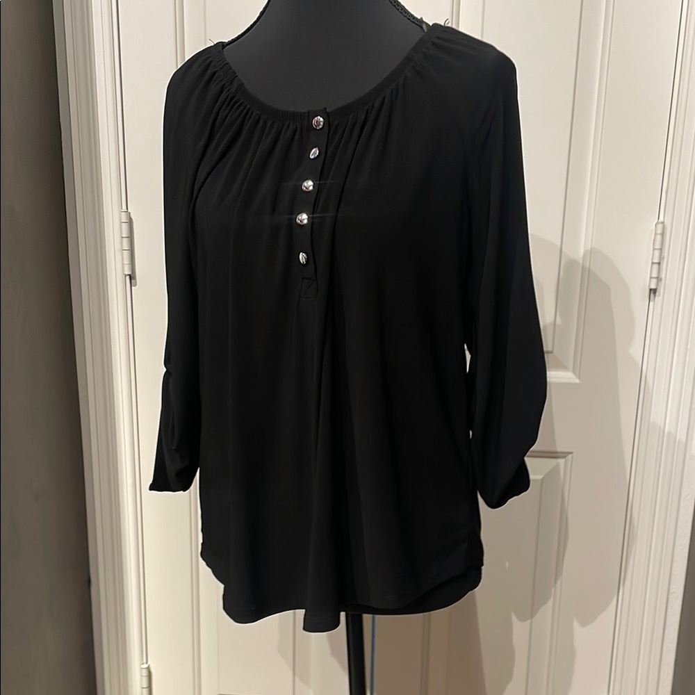 NY Collection Elegant Black Blouse with Button Detail (D)